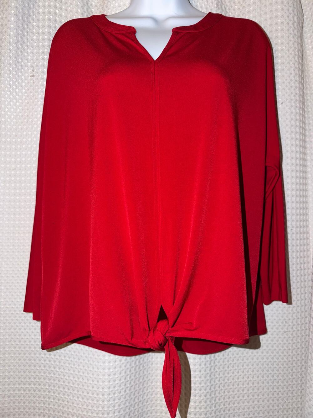Chico’s Easywear Red Tie Front Knit Top Size 2 Medium